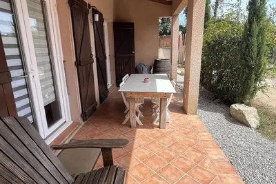 Rez de villa en bordure d'Ajaccio