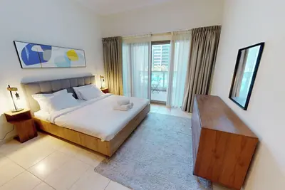 Image de 10 minutes walk to beach - Bright 1 Br Apt W/Balcony - Zumurud Tower