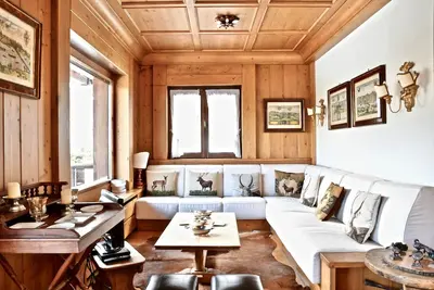 Image de Beautiful 3 bedroom flat in Cortina with car park