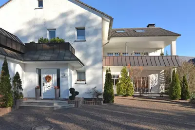 Image de Appartement élégant à Madfeld avec terrasse privée
