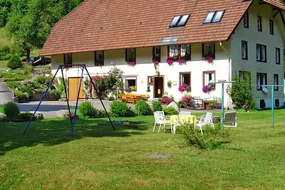 Image de Appartement à Triberg près des pentes boisées