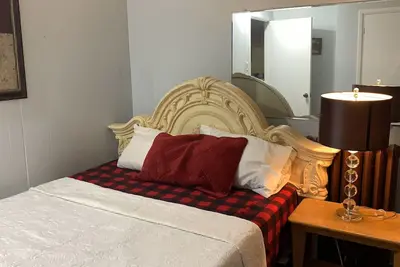 Image de Marmora and Lake Inn Apartment