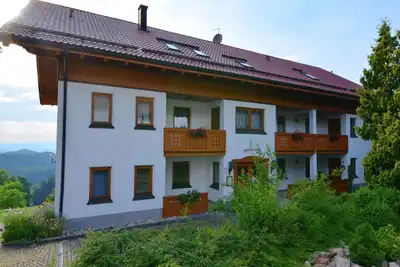Image de Appartement spacieux à Stocking avec forêt