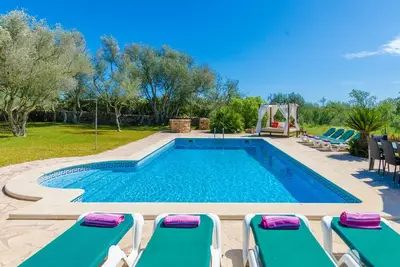 Image de Son Fumat - Quatre Chambres Villa, Couchages 8