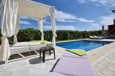 Image de Villa de luxe à Alhaurín de la Torre avec piscine