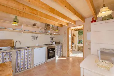 Image de Can Gelat - Trois Chambres Villa, Couchages 6