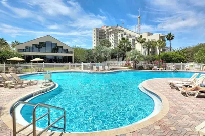 Image de Super Location in International dr, 5 minutes from Universal  Studios