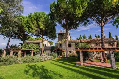 Image de Appartement avec piscine א Marsciano