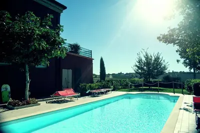 Image de Séjour au bord de la piscine à Saint-Marin