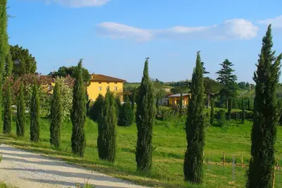 Vivre à la ferme au milieu des vignes