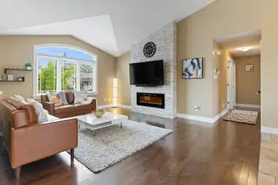 Image de Three-Bedroom Townhouse