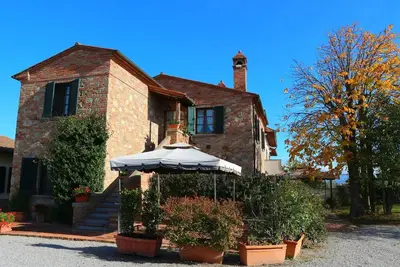 Image de Maison de vacances moderne avec piscine