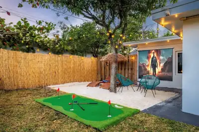 Image de 4br Volley ball, minigolf, bowling, private beach, ping pong, arcade games &more