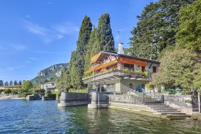 Image de Exclusive Detached Villa Directly On The Lake With Private Garden.