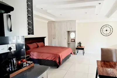 Image de Waterfall City Guest Lodge - Executive Suite