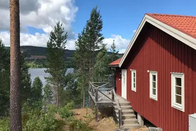 Image de Chalet au bord de la rivière, sauna et jardin