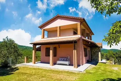 Image de Charmante Villa avec Piscine