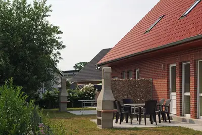 Image de Maison de vacances א Zierow avec jardin