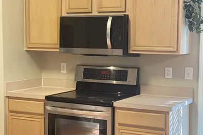 Image de Cozy and quaint North Texas home. Pet-Friendly!
