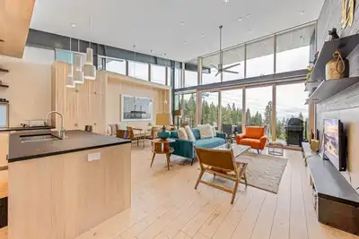 Image de Elevation Ski-in, Ski-out in Northstar w Hot Tub, Hoa Amenities, Dog Ok