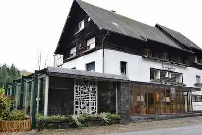 Image de Maison à Fauvillers avec Jardin
