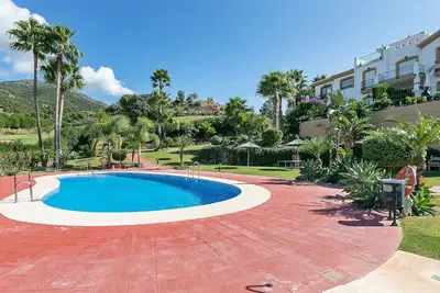 Image de Villa à Alhaurín avec Piscine et Jardin