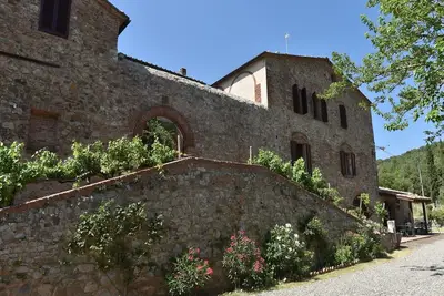 Appartement en Toscane avec piscine partagיe