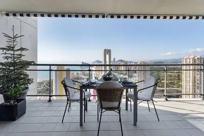 Image de Maison de vacances Ă Benidorm avec piscine