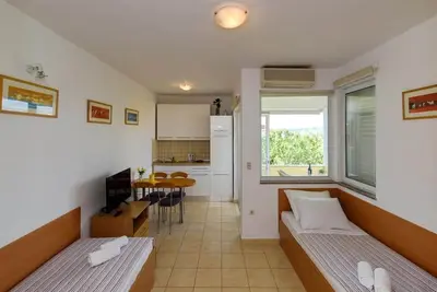 Image de Appartement à Sukošan près de la Plage