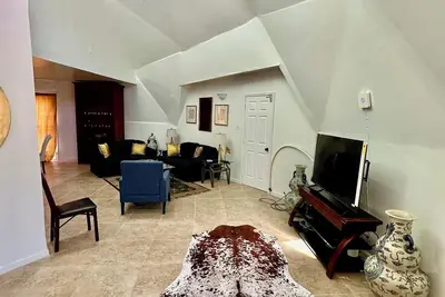 Image de 4-bedroom villa with Ac in Frigate Bay - Close to the beach.