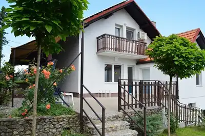 Image de Villa LipaHills for parties or family holidays\n\n\n