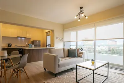 w*| Fantastic 2br w/ modern balcony in Miraflores