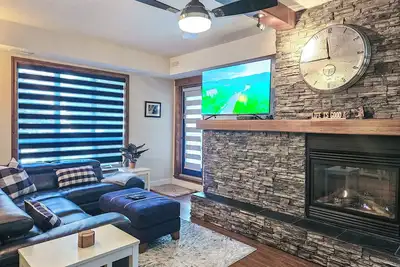 Image de Upgraded 4 bdr condo at Sable