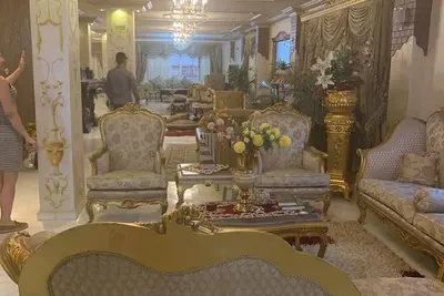 Image de Royal pyramid palace residence