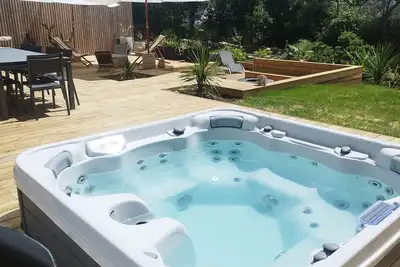 Image de Villa Namasté Spa, solarium, Brasero, Hammam 14 personnes 3 mn du port