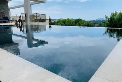 Image de Villa d'architecte avec vue imprenable