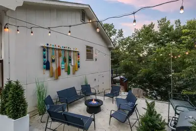 Image de Anchors Away-Private Dock & Slip + Fire Pit