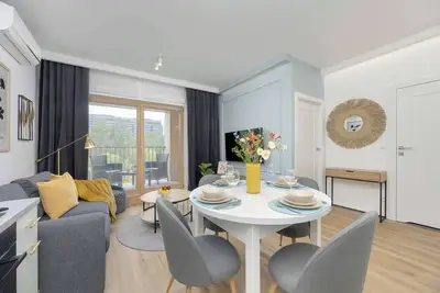 Image de Kolejowa 9 | Warsaw | Tasteful Apartment | Parking