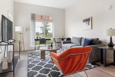 Image de Landing | Incredible 2bd, Pool, Clubhouse