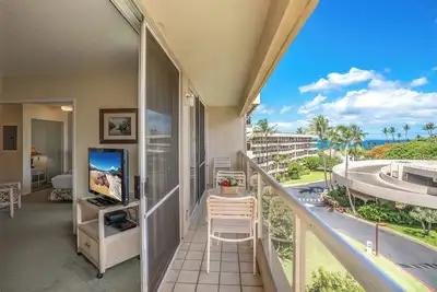Image de Maui Banyan #H-412 Ocean View, Great Location Near Kamaole Beach Ii