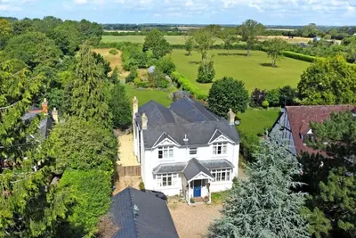 Image de Impressive detached house with hot tub 4. 5 miles from Cambridge city centre