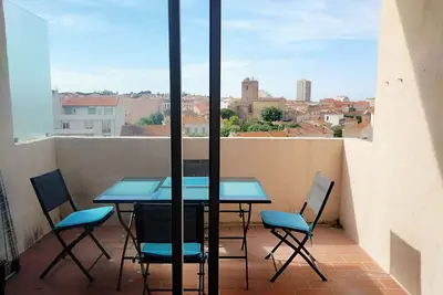 Image de 2 pièces design St Raphael plain centre - Jolie vue et plage 5 minutes à pied