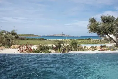 Image de Simple Elegant Villa next to the Beach