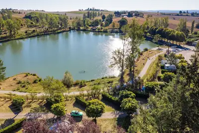 Image de Les Auzerals camping du lac