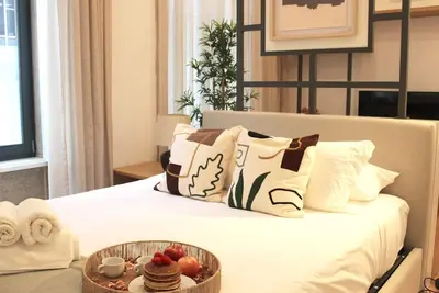 Image de Modern Flat Near Trindade by LovelyStay