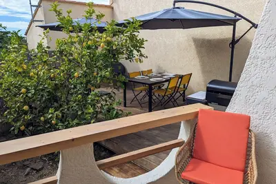 Image de Cosy T2 Limonu Clim Terrasse Piscine(s)\nPour (re)découvrir la Rive Sud!