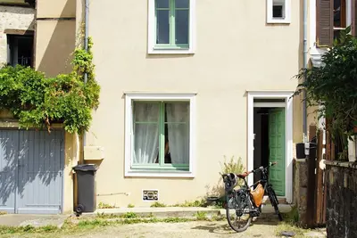 Image de Maison avec vue sur la Cathédrale Saint Julien