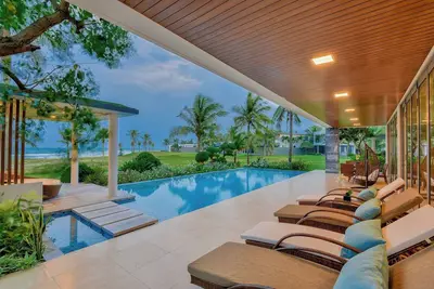 Image de Abogo Da Nang OceanFront Luxury Villa