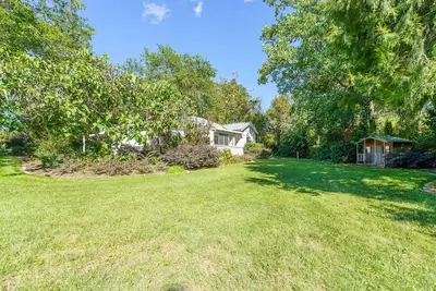 New to Vrbo: Delightful 3br Escape | 9 mins to War Memorial
