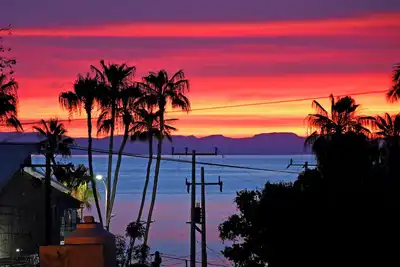 Image de Gated 3bd+Office/flex bedroom, Sleeps 8, Htd Pool, Rooftop, 2 Blks to Malecon
